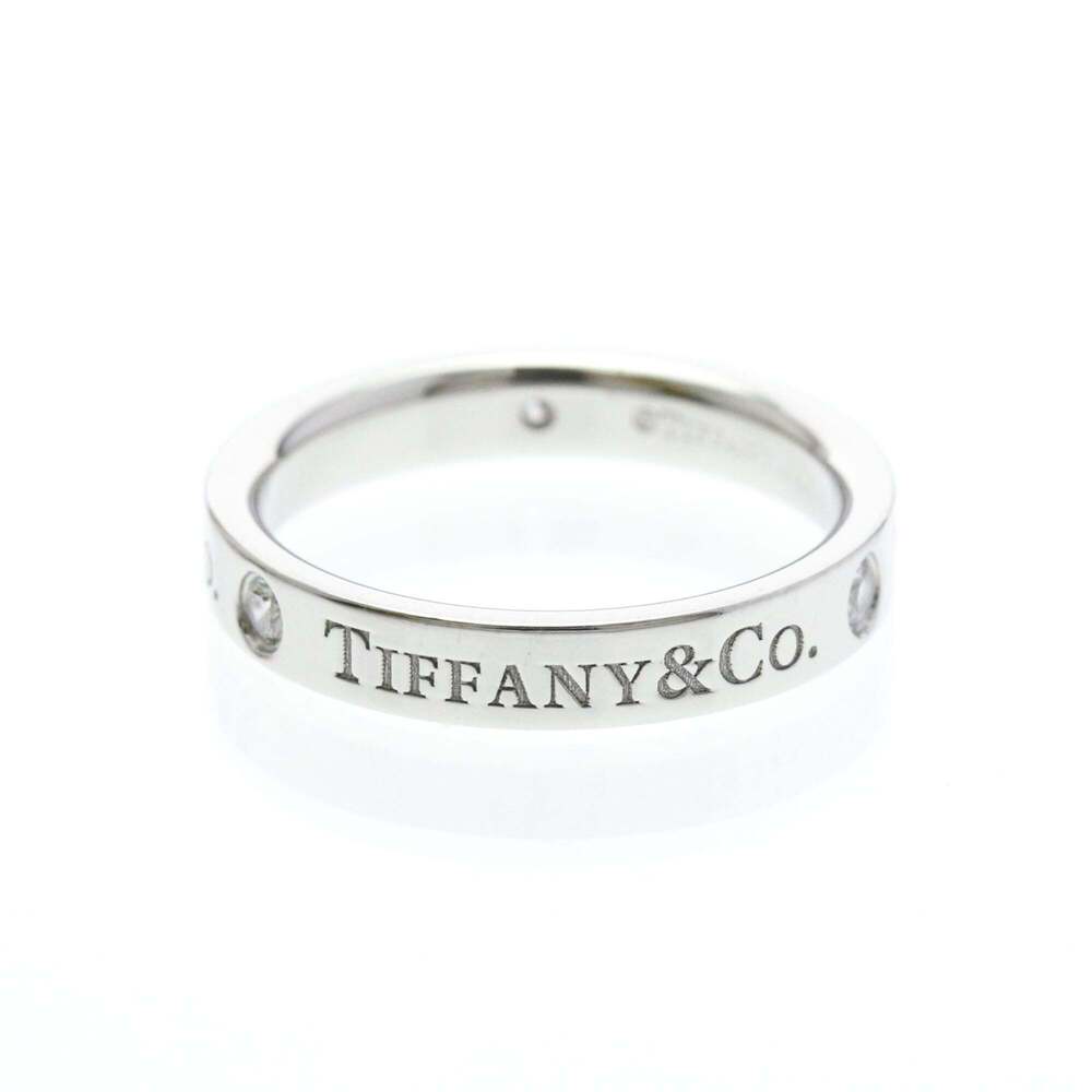 Tiffany & Co. Flat Platinum